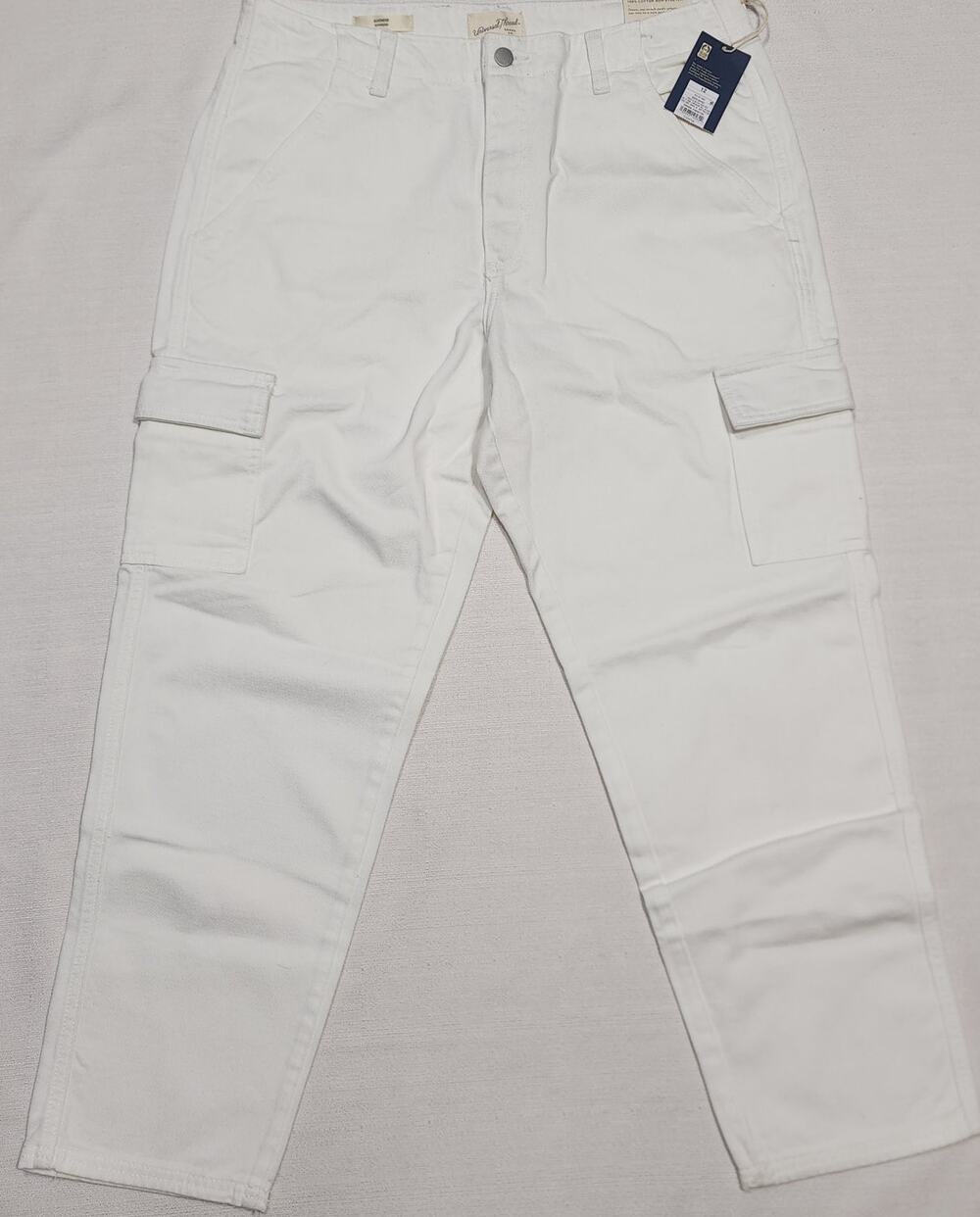 Universal thread boyfriend white jeans women size 12 W36'' x L37''